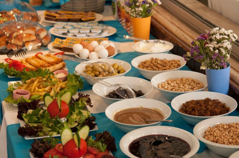 undefined Akbiyik Suite 6