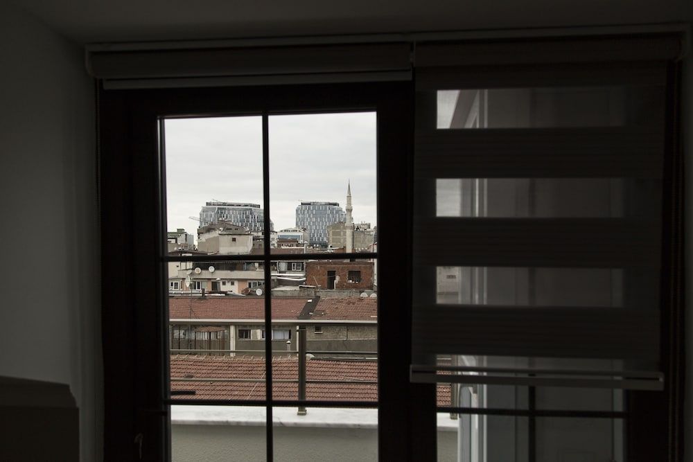 undefined 4Levent Suites 9
