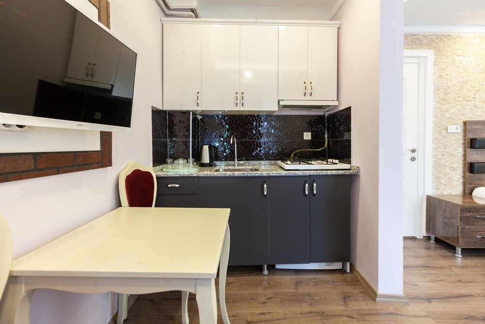 undefined Lale Sultan Apart 9