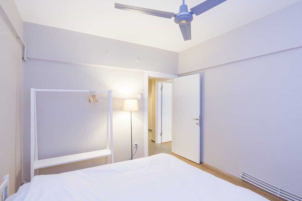 undefined Brand New Family Flat 9