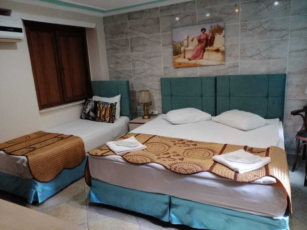 undefined Black Pearl Apart Istanbul