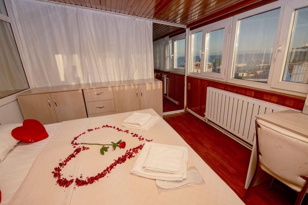 Desina Deluxe Apart Family Apartment, 1 Bedroom, Sea View 5