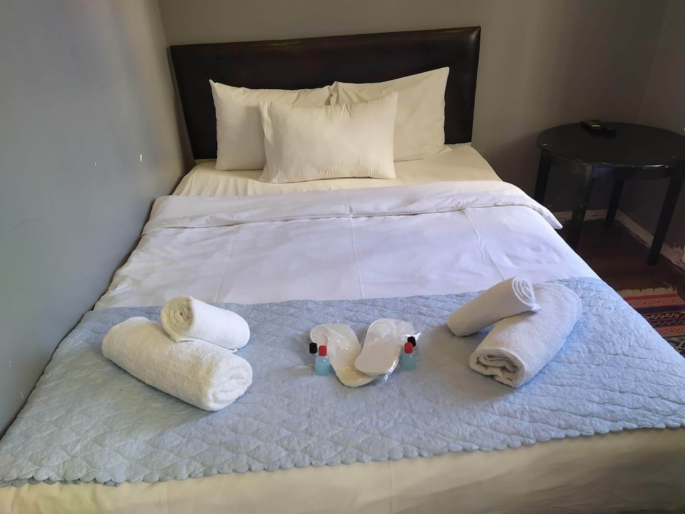 White Apart Hotel City Double Room, 1 Queen Bed with Sofa bed, Non Smoking 21