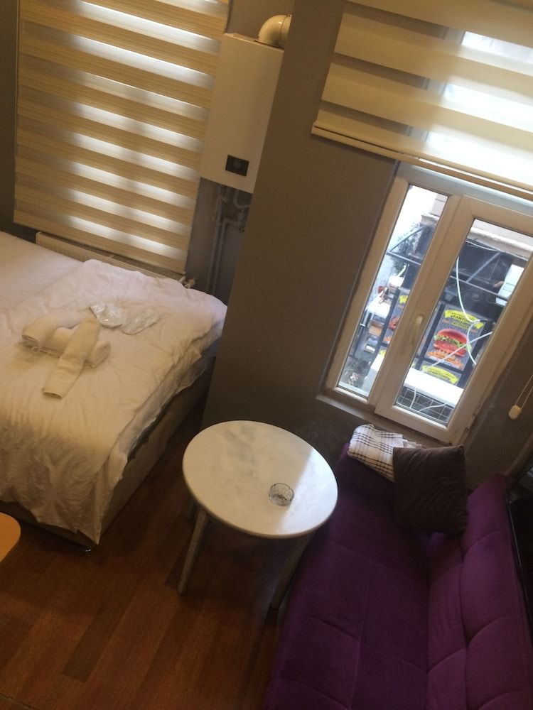 White Apart Hotel City Double Room, 1 Queen Bed with Sofa bed, Non Smoking 10