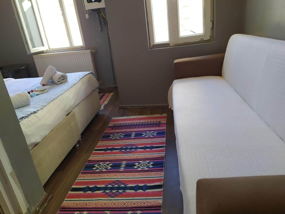 White Apart Hotel City Double Room, 1 Queen Bed with Sofa bed, Non Smoking 27