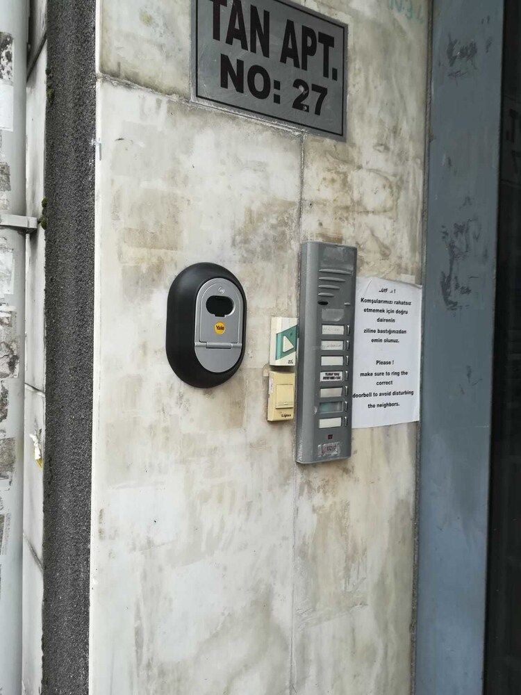 undefined Spotless Flat in Central 2