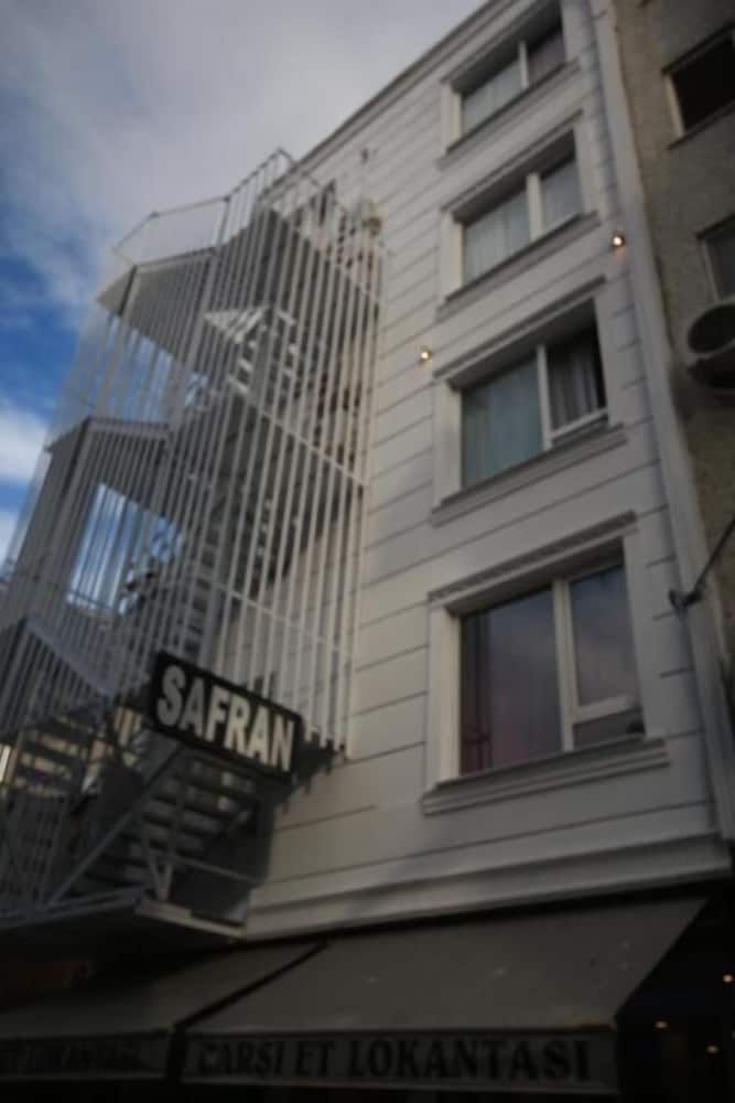 undefined Safran Otel 6