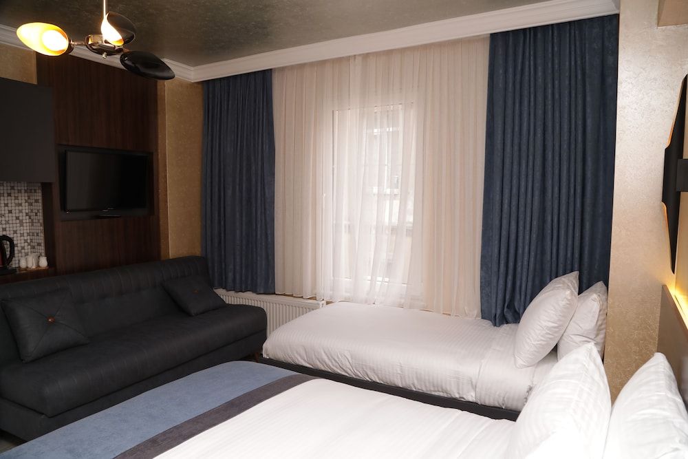 Taksim Heavenist Hotel Superior Room 2