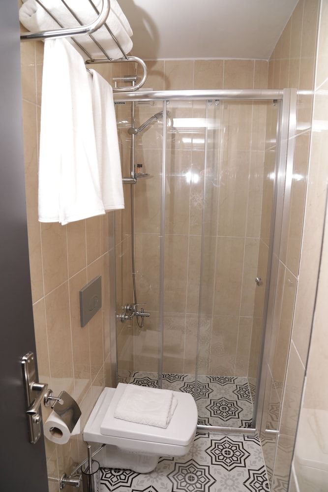 undefined Taksim Heavenist Hotel 10