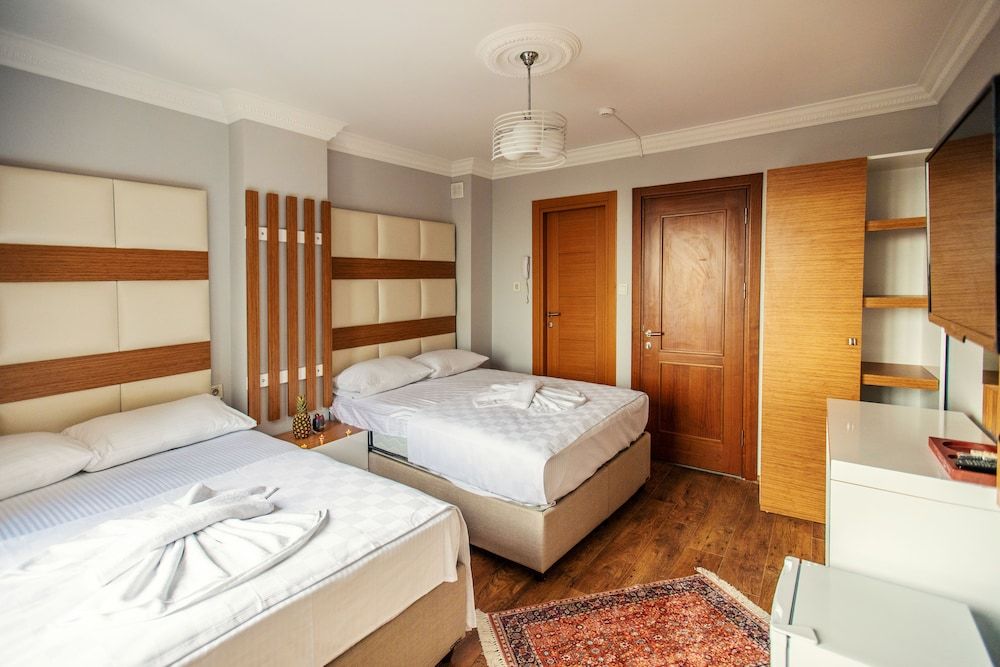 undefined Maduro Hotel 4