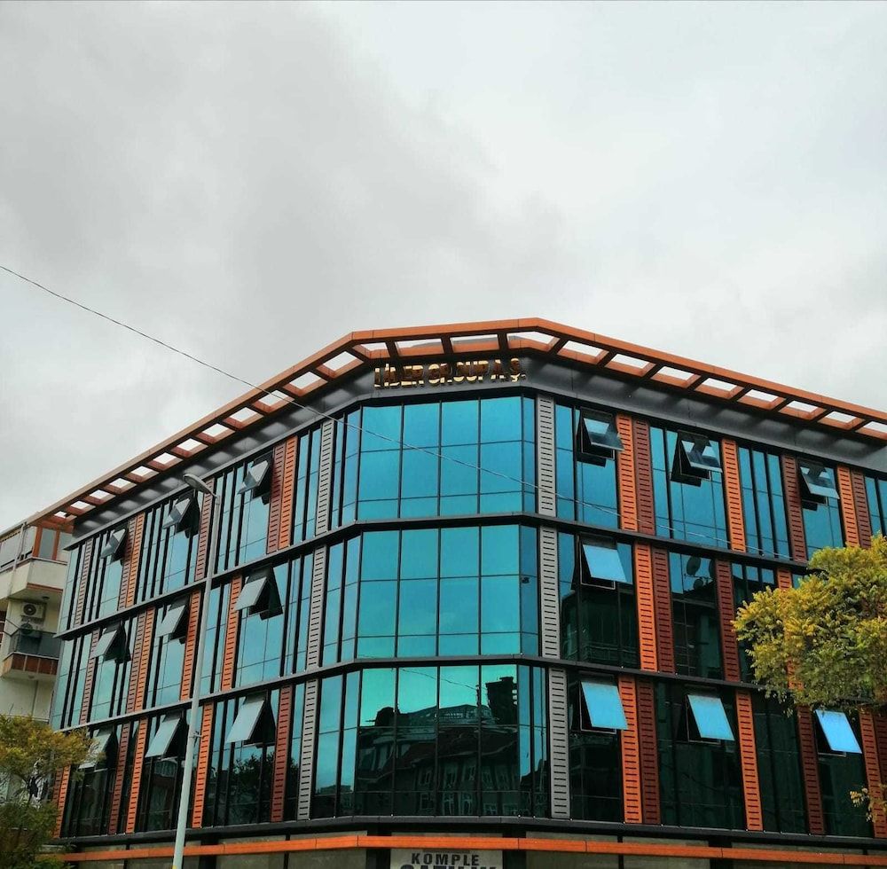 undefined Plus Park Suite & Hotel 2