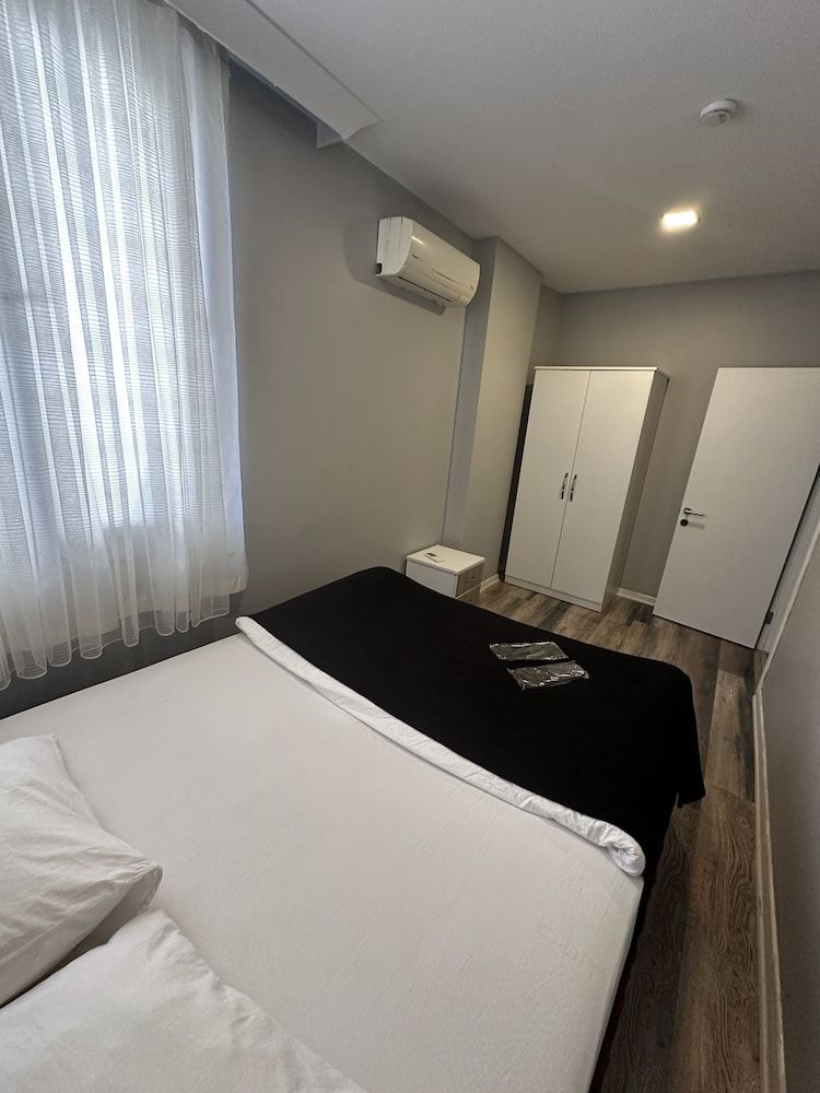 undefined Plus Park Suite & Hotel 5