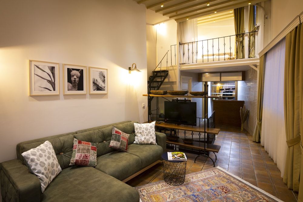 undefined Guzi Rooms & Suites 2