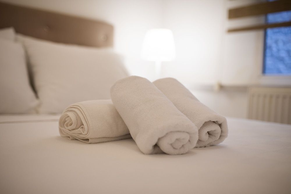 undefined Guzi Rooms & Suites 3