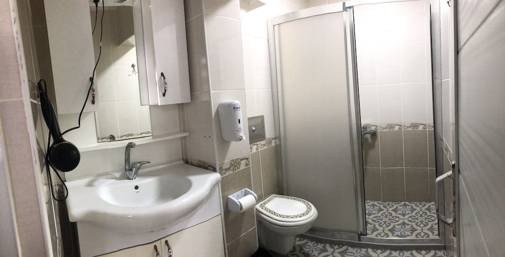 Evin Suit Hotel Studio 6