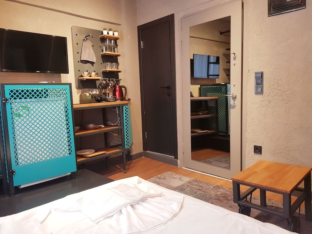 Mansion Gorki Standard Studio 6