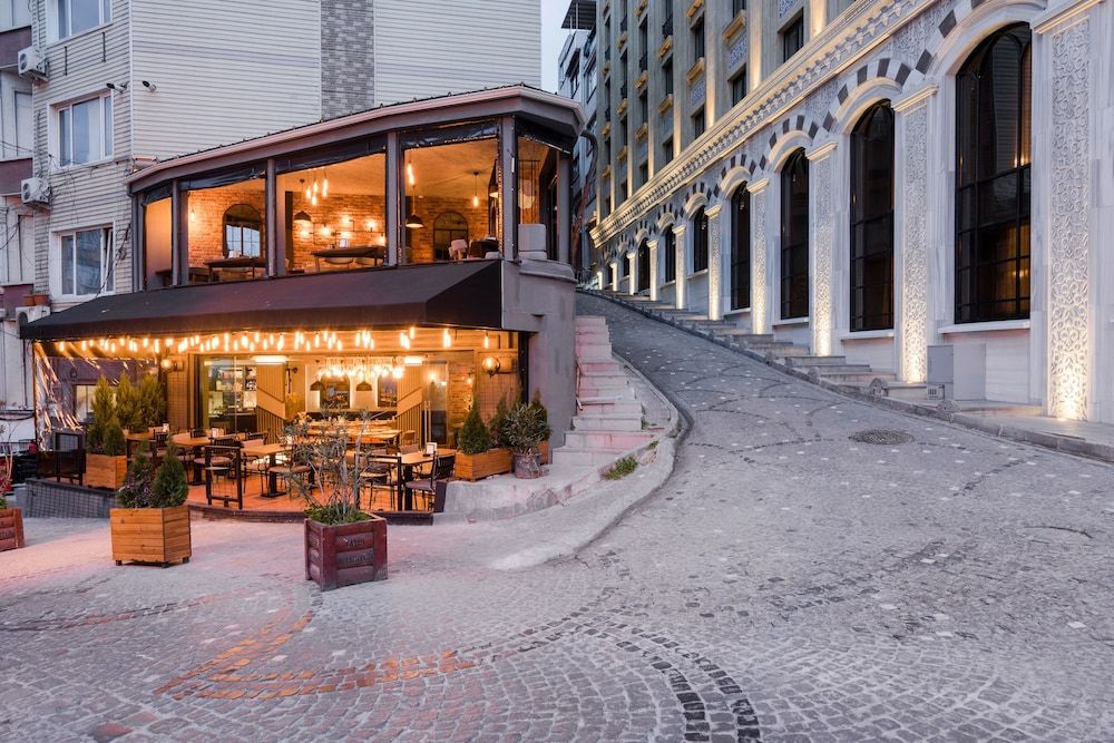 undefined Mansion Gorki 4