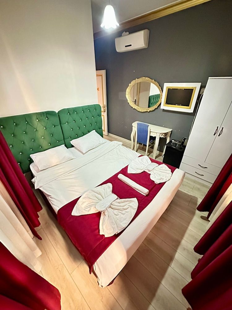 undefined Old City Family Hotel 3