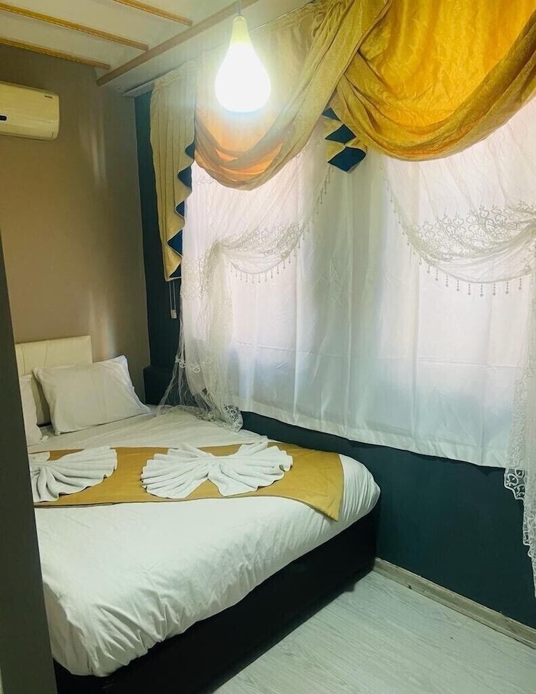 undefined Old City Family Hotel 2