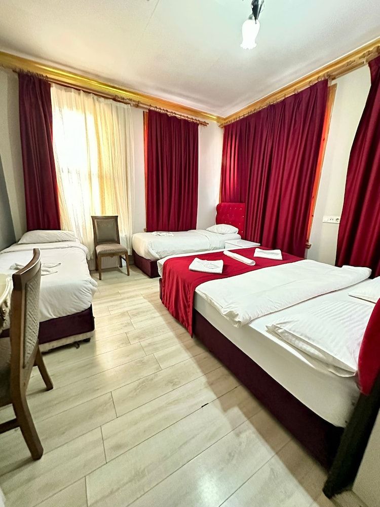 undefined Old City Family Hotel 5