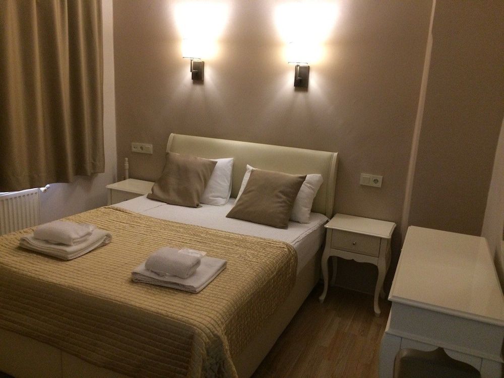 undefined Stone House