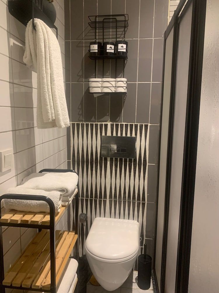 Nova Park Hotel & Suite Business Suite 6