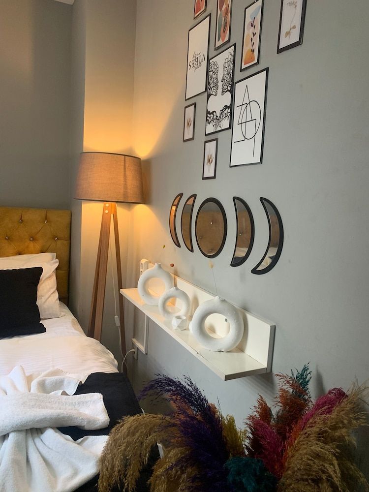 Nova Park Hotel & Suite Business Suite 2