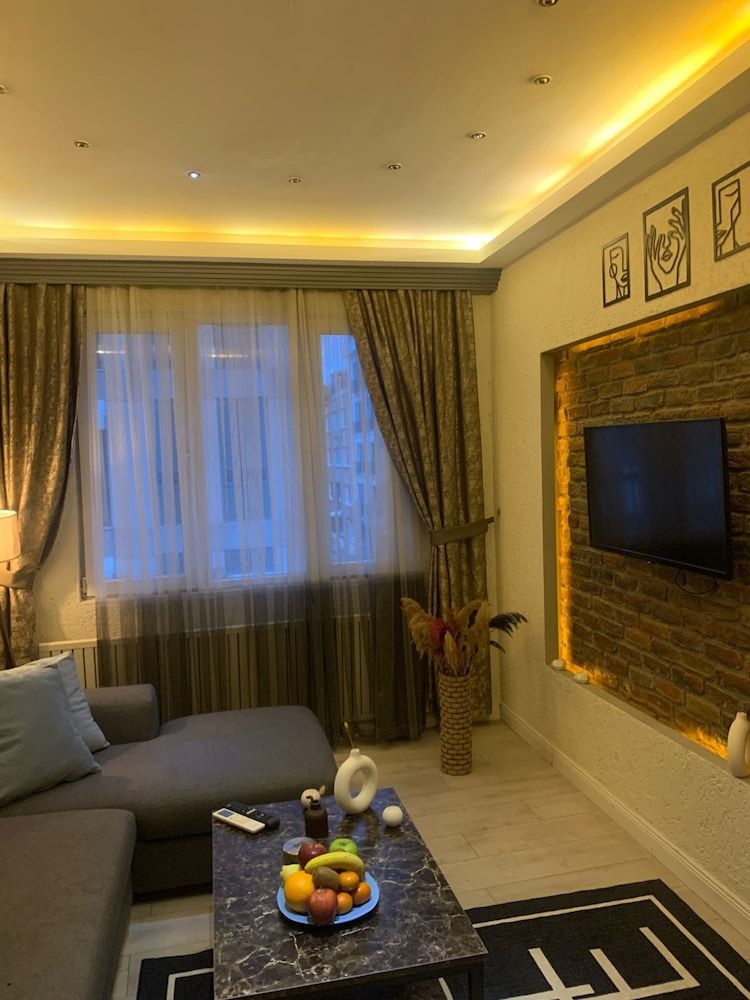 Nova Park Hotel & Suite Business Suite 14