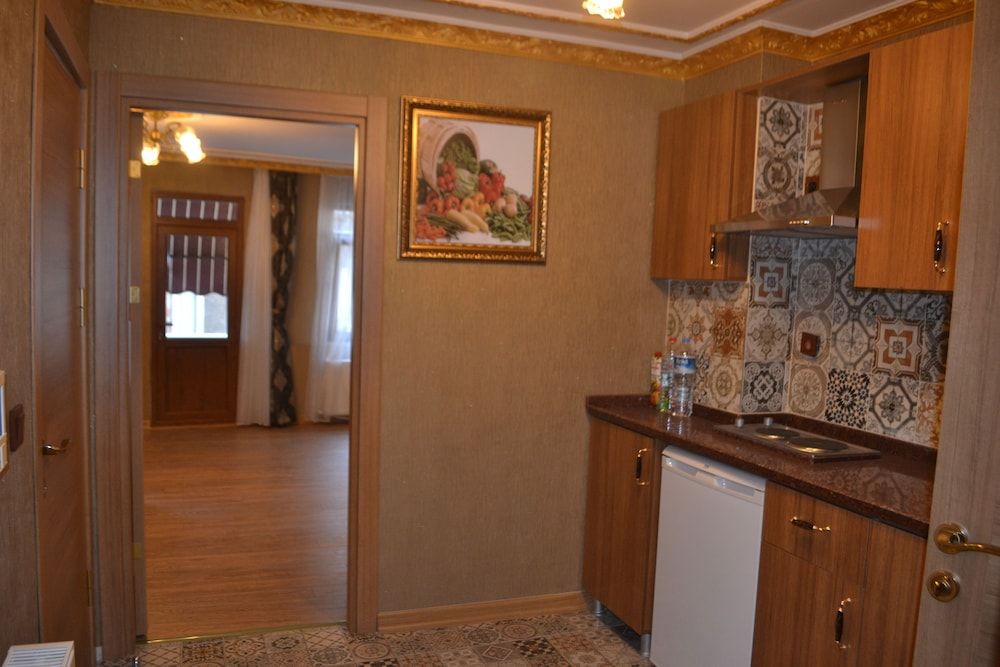 undefined La Casa Suites 4