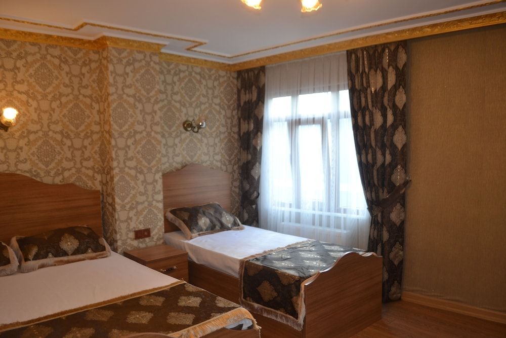 La Casa Suites Deluxe Apartment 4