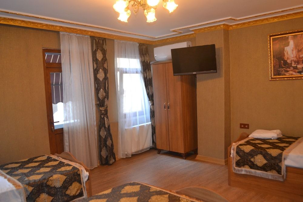 La Casa Suites Deluxe Apartment 10