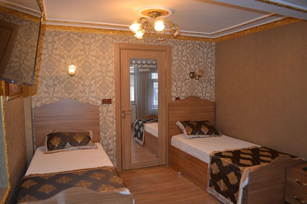 La Casa Suites Deluxe Apartment 5