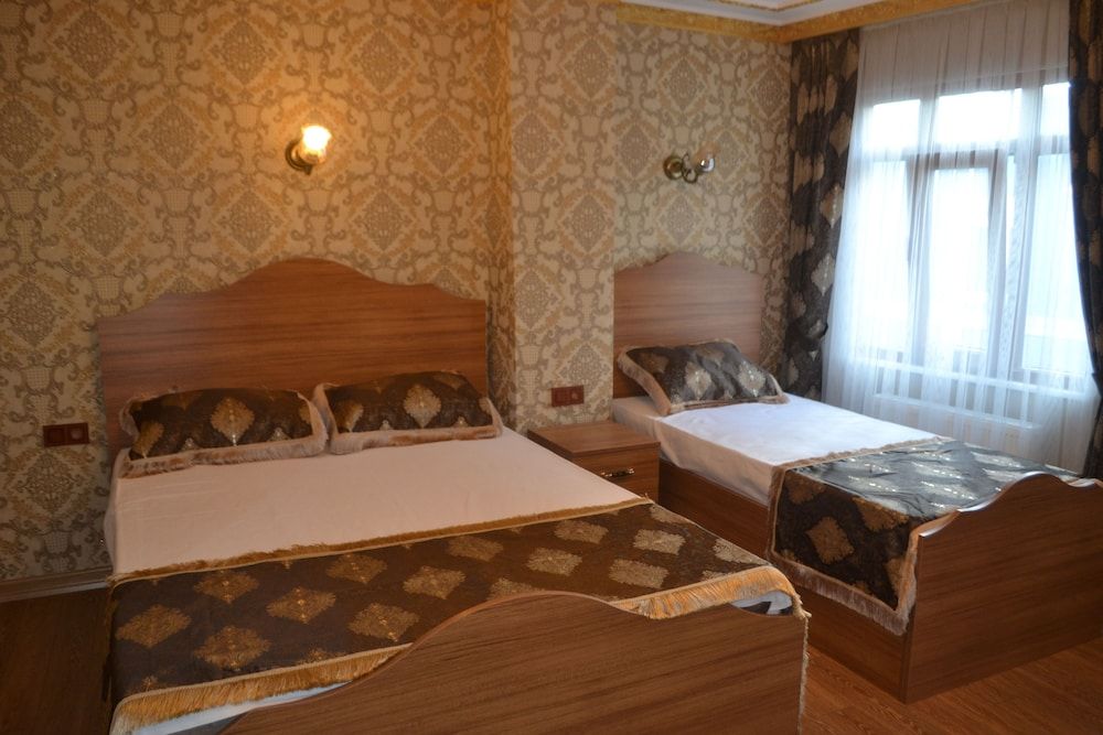 La Casa Suites Deluxe Apartment 9