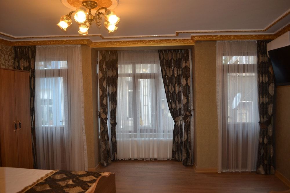 La Casa Suites Deluxe Apartment 14