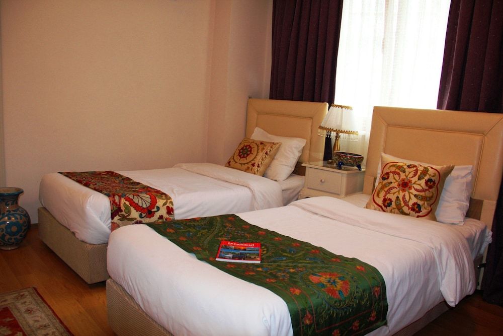 Garden Apart Deluxe Apartment, 1 Bedroom 2