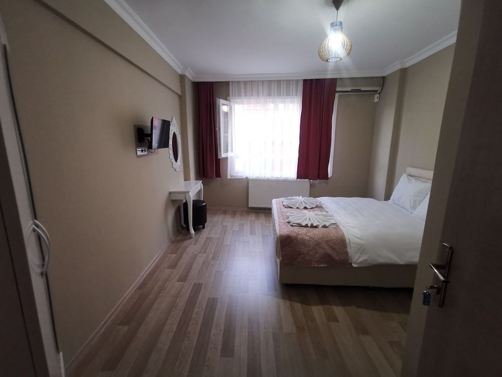 Kizil Elma Hotel Deluxe Room, Partial Sea View 2