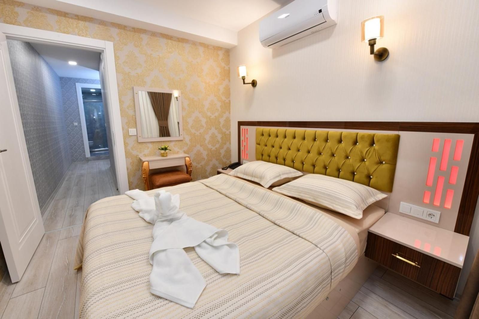 undefined Sea Moon Hotel 10