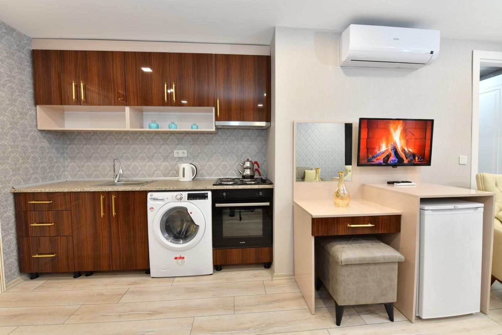 undefined Sea Moon Hotel 9