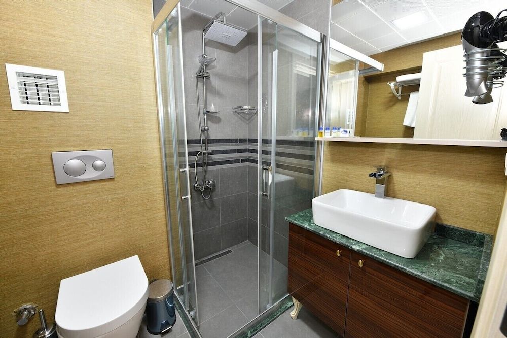 undefined Sea Moon Hotel 9