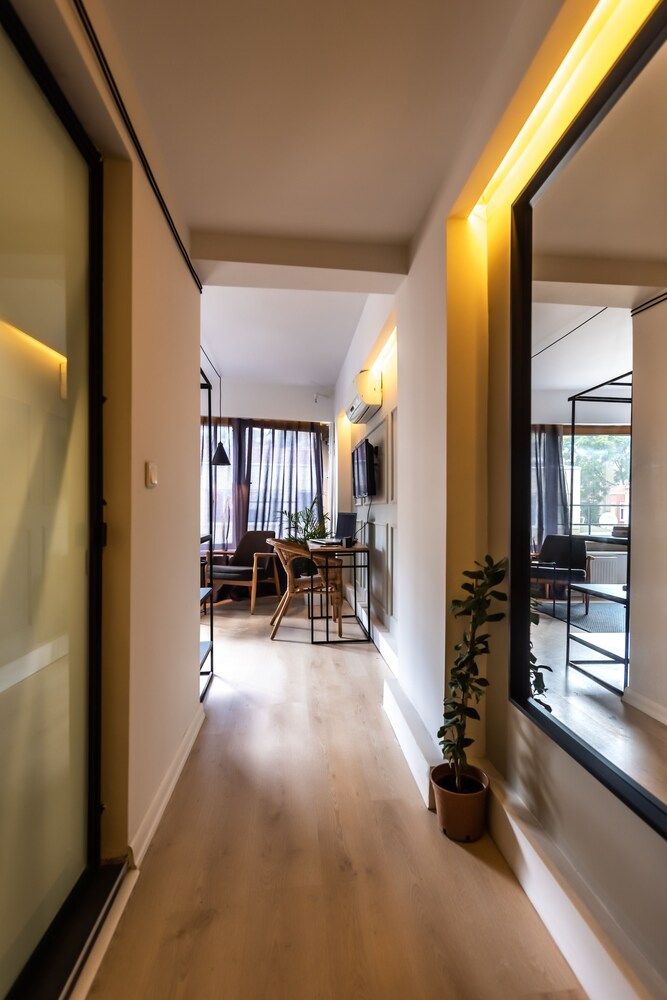 undefined Pesa Suites