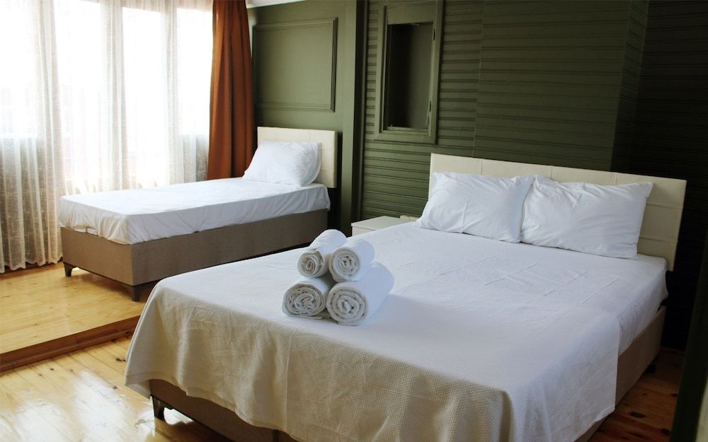 The Local Superior Double or Twin Room, Sea View 2