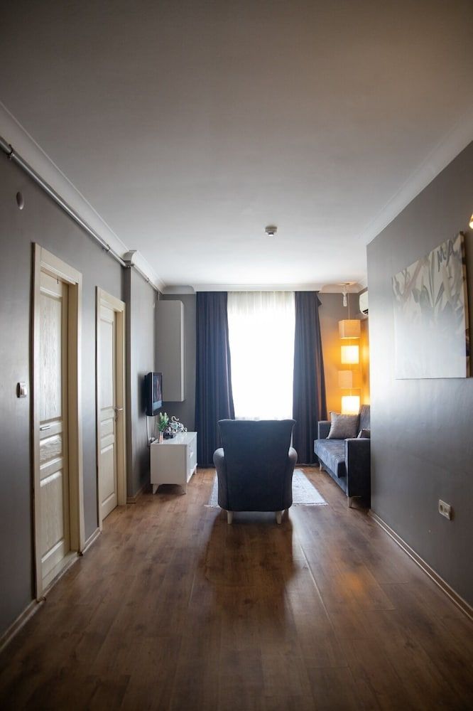 undefined The Hera Suit Hotels