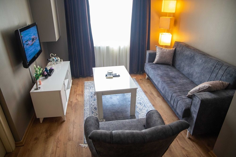 undefined The Hera Suit Hotels 7