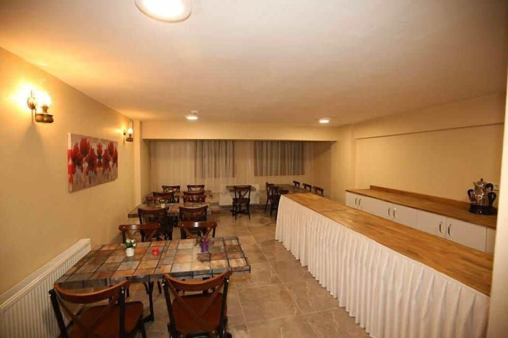 undefined Yues Hotel 6