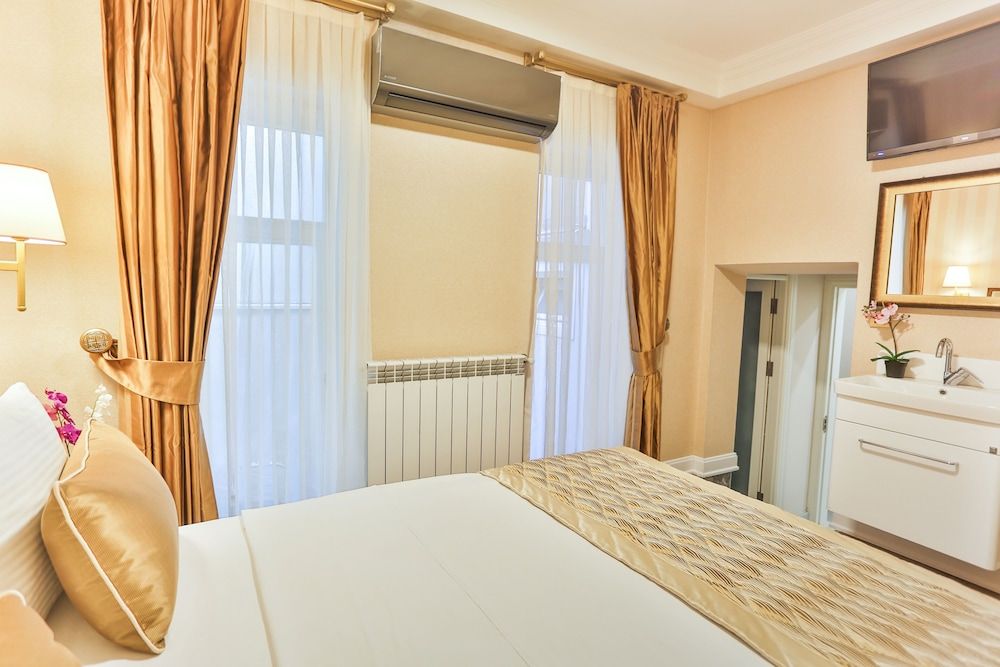 Economy Double Room Single Use, 1 Double Bed, Non Smoking, Private Bathroom