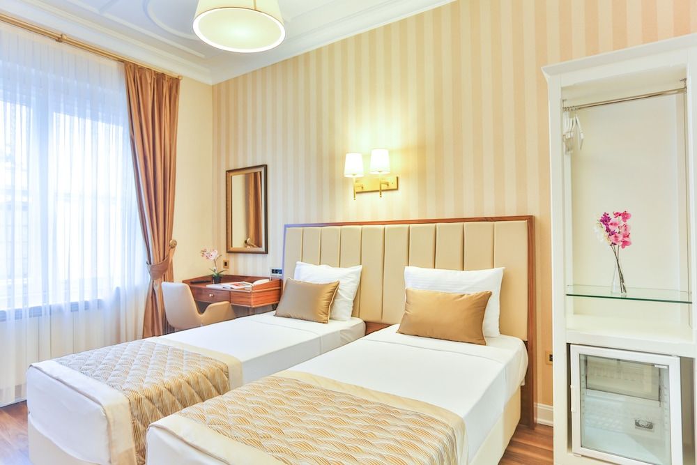 Standard Twin Room, 2 Twin Beds, Non Smoking, Private Bathroom