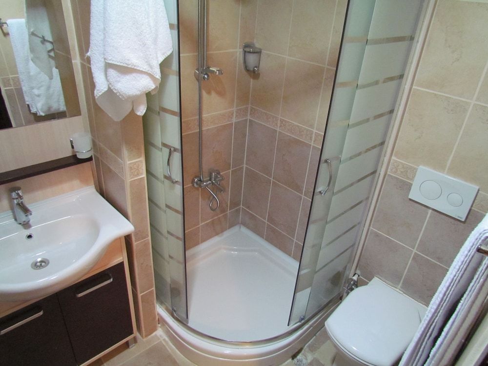 Hotel Promise Standard Double Room 2