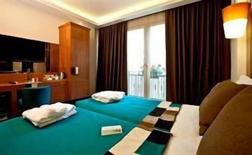 Collage Taksim Hotel - Special Class Double or Twin Room 4