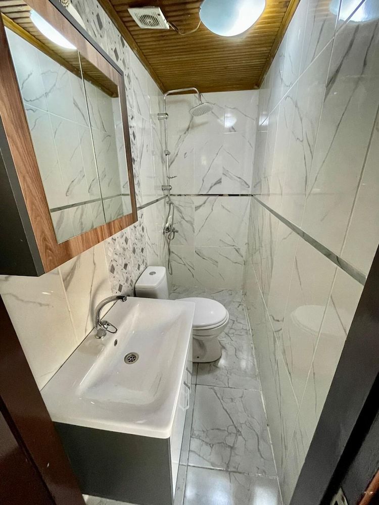 Sefa Plus Hotel Family Quadruple Room 2