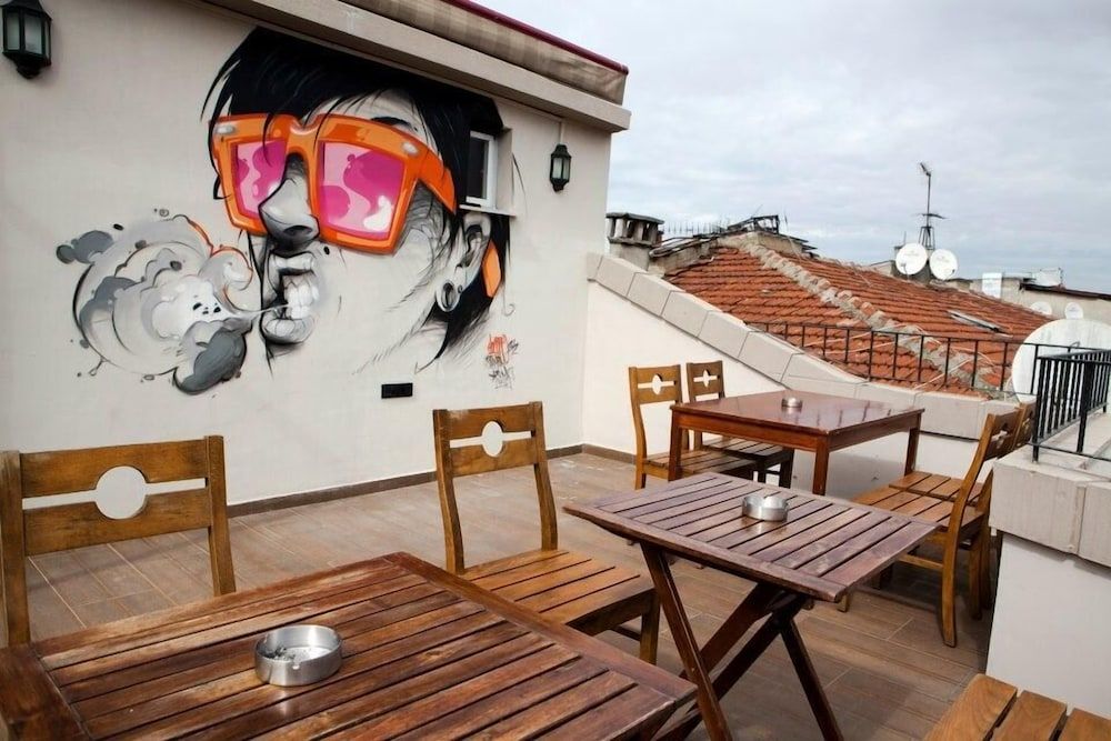 undefined The Room Hostel Moda 6